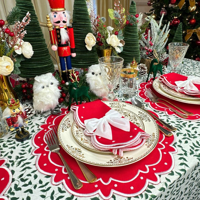 Dark Green Leaves Tablecloth - The Well Appointed House