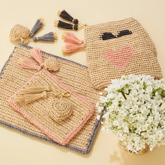 Large Heart Raffia Zip Pouch - The Well Appointed House