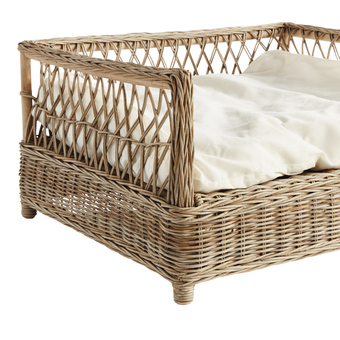 Normandy Pet Bed - The Well Appointed House