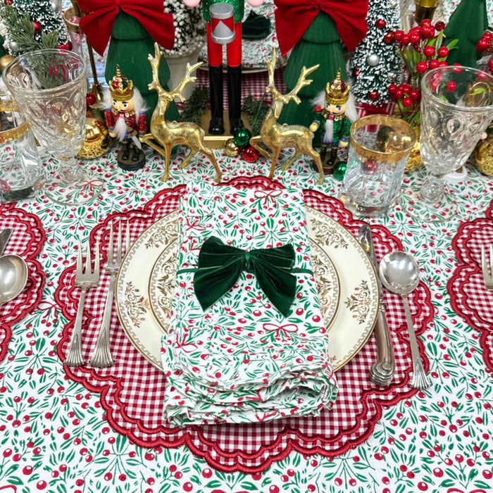 Set of 4 Mistletoe & Bows with Ruffle Napkins - The Well Appointed House