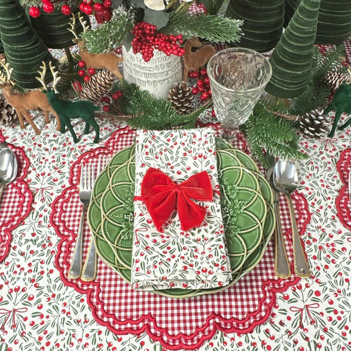 Set of 4 Mistletoe Napkins - The Well Appointed House
