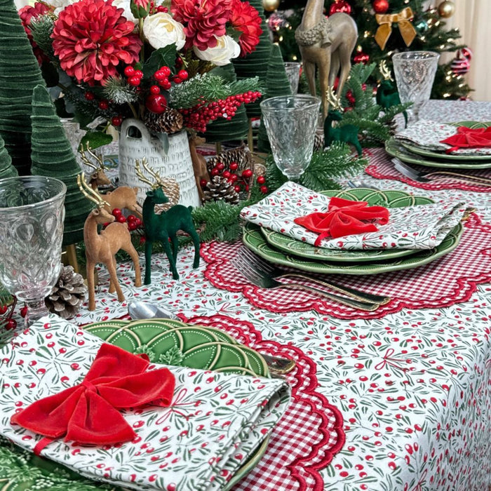 Set of 4 Mistletoe Napkins - The Well Appointed House