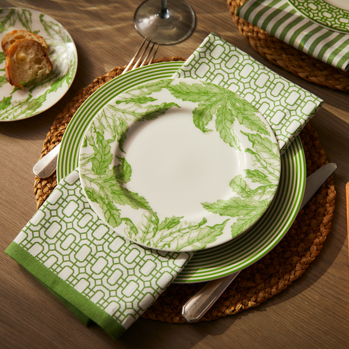 Set of Four Newport Garden Gate Dinner Napkins in Green - The Well Appointed House